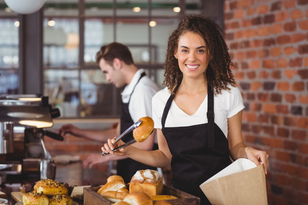 Waiter/waitress