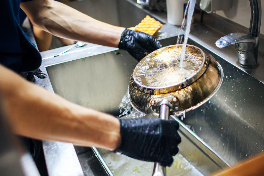 Kitchen cleaning 